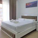 Lux Апартаменты Ксамил