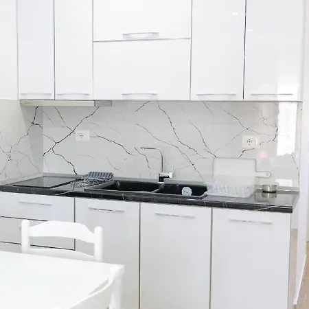 Lux Apartament Ksamil
