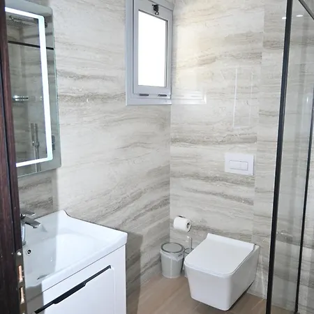 Apartament Lux *