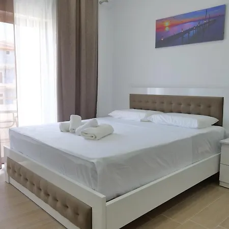 Lux Apartment Ksamil
