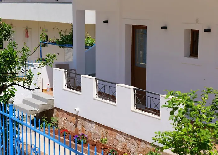 Lux Apartmán Ksamil