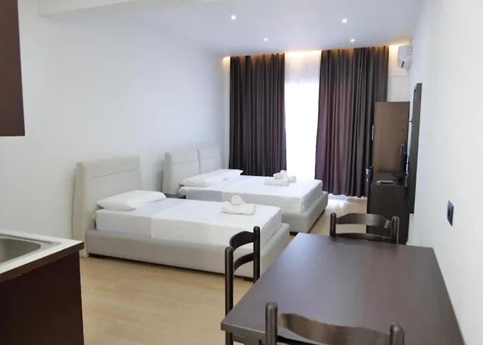 Lux Apartmán Ksamil